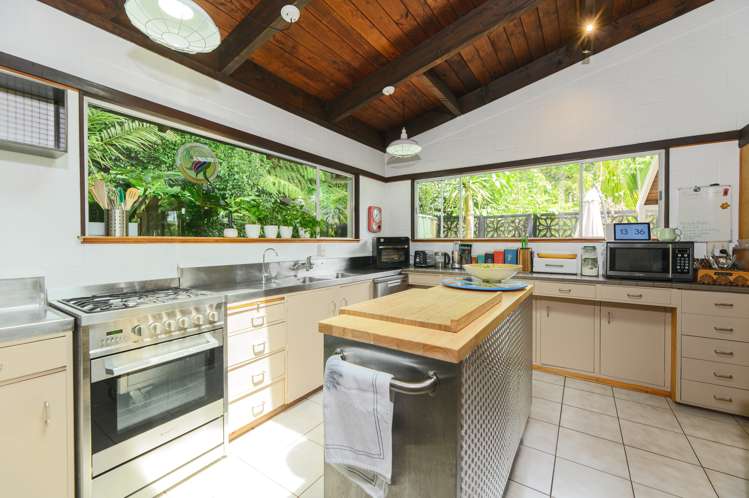 190 Hutchinson Avenue New Lynn_5