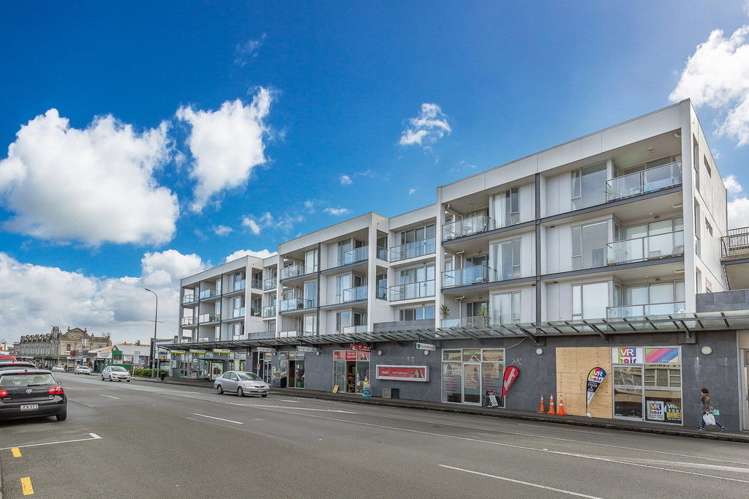 4w/435 New North Road Kingsland_1