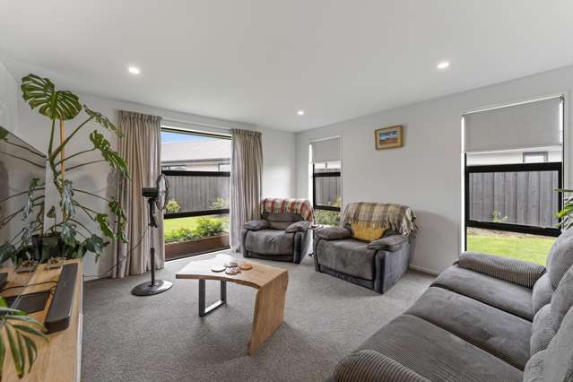 21 Angus Place Rangiora_4