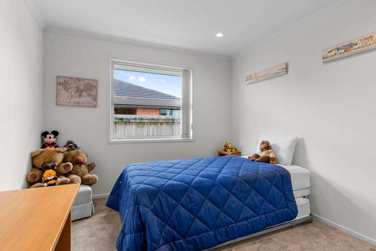 18 Kowi Lakes Drive One Tree Point_13