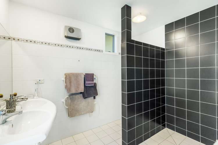 119 Swann Road Cromwell_20