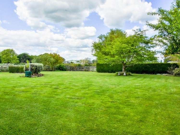 95 Amelia Place Leamington_8