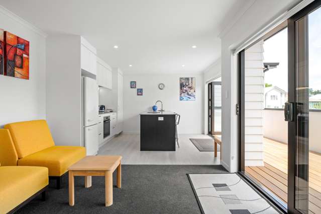 2/13 Manning Street Hamilton Central_4