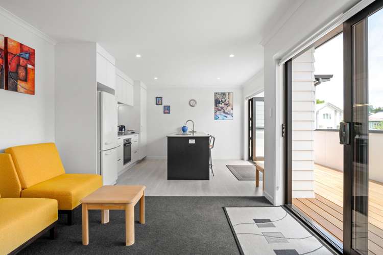 2/13 Manning Street Hamilton Central_4