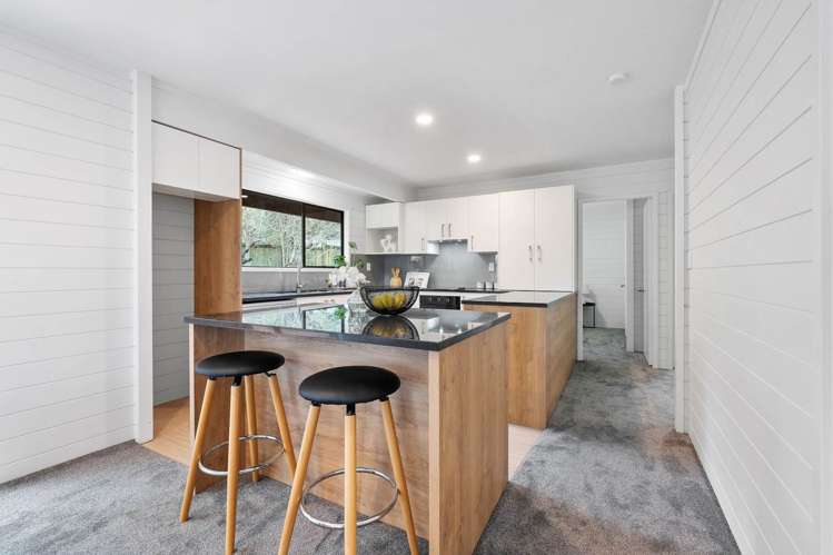 10 Outlook Road Greenhithe_17