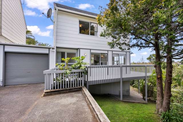 2/104 Arran Road Browns Bay_4