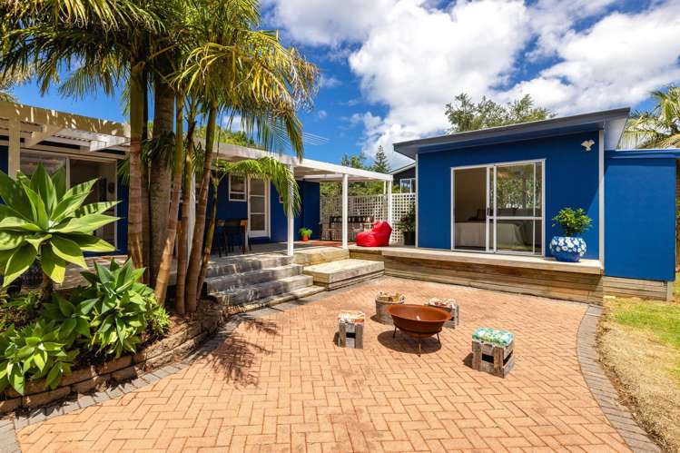 30 Nikau Road Oneroa_1