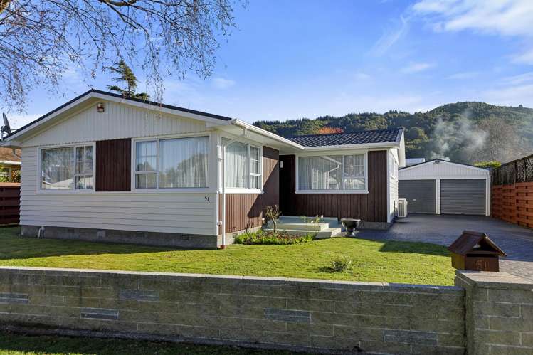 51 Holdsworth Avenue Trentham_19