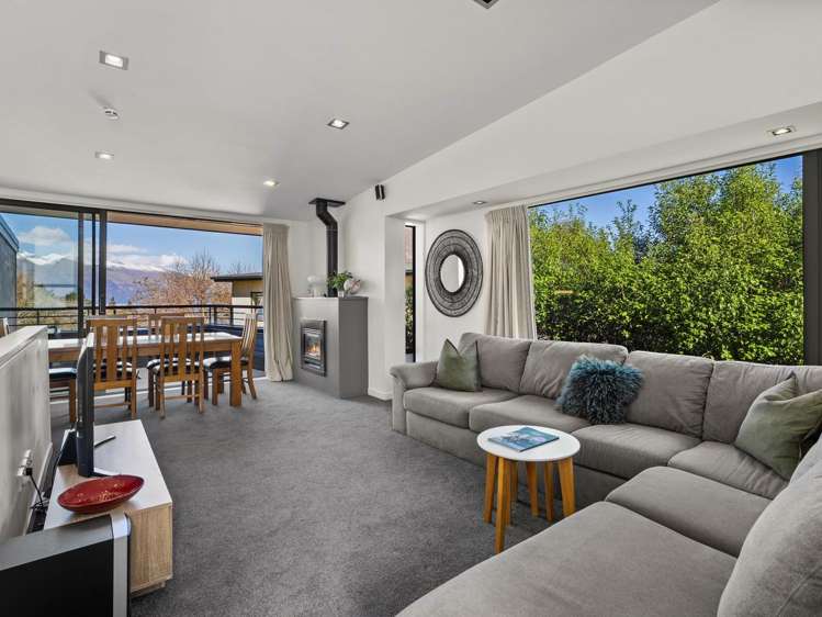 11/89 Thompson Street Queenstown_1