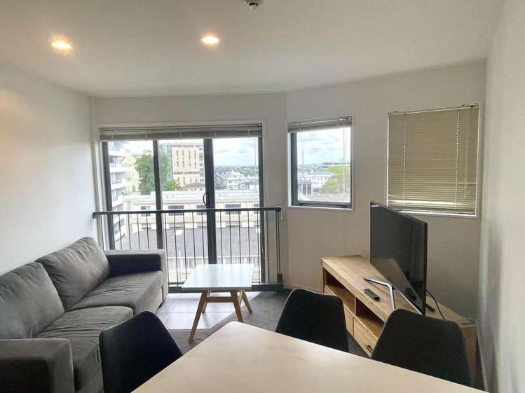 614/421 Queen Street 10015_1