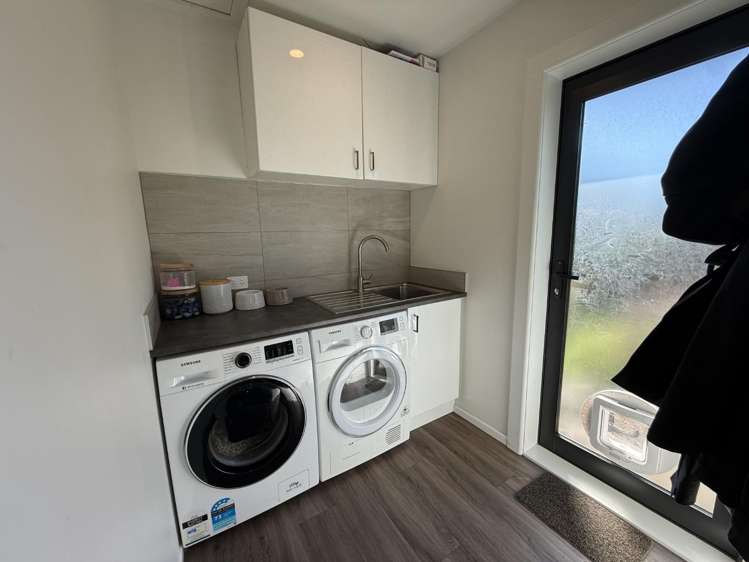 297 Pine Avenue South New Brighton_12