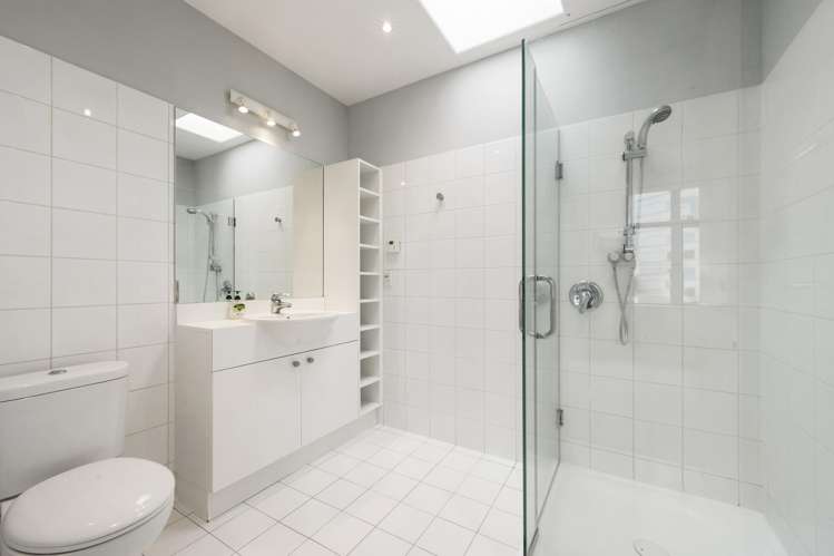 8a/16 The Terrace Wellington Central_12