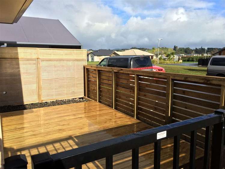 6 Askew Lane Pyes Pa_6