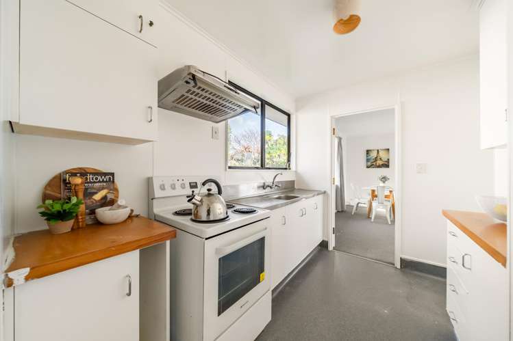 193a Whites Line East Waiwhetu_2