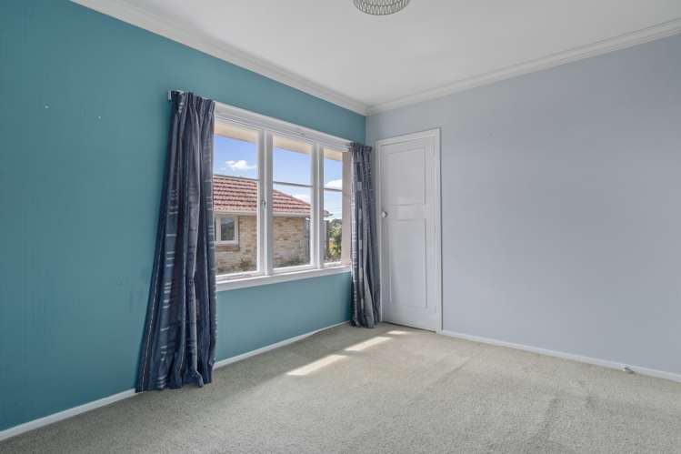 9 Simmonds Grove Greerton_11