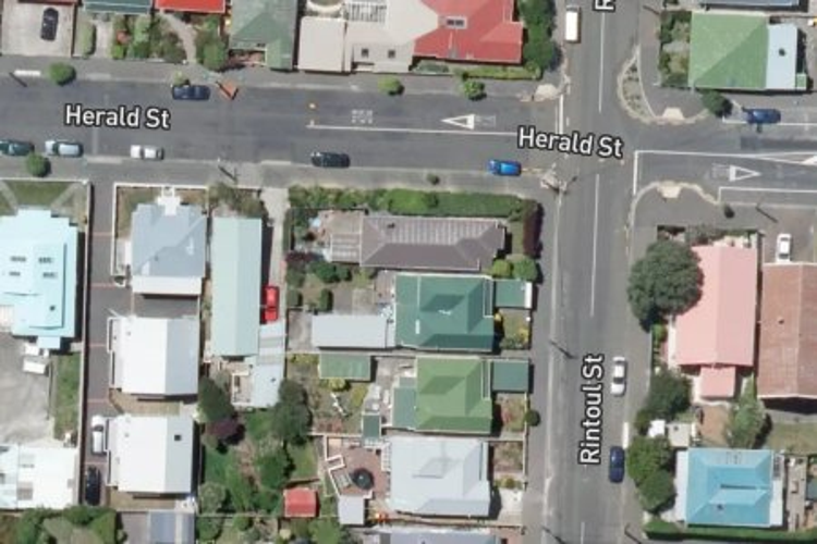 242 Rintoul Street_0