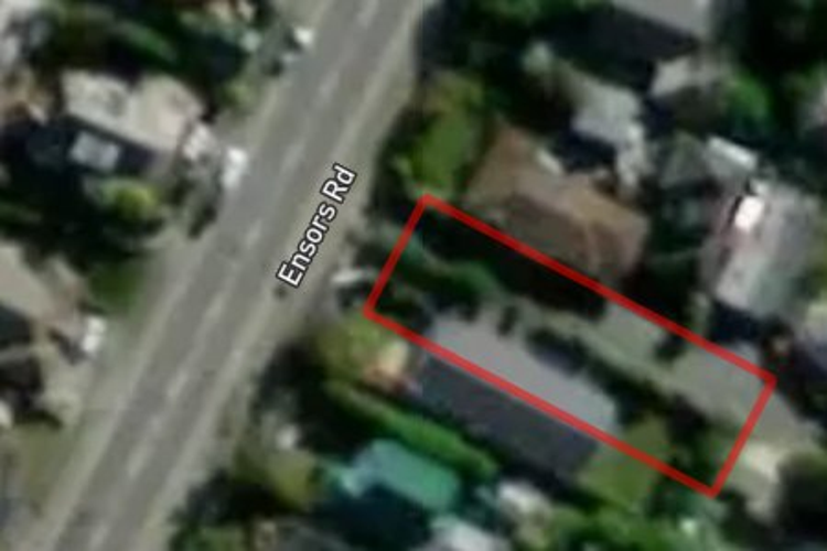 2/12 Ensors Road_0
