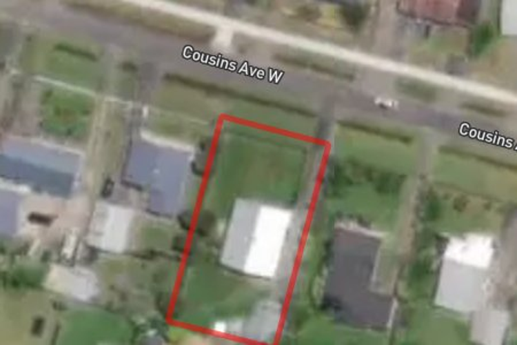 8 Cousins Avenue West_0