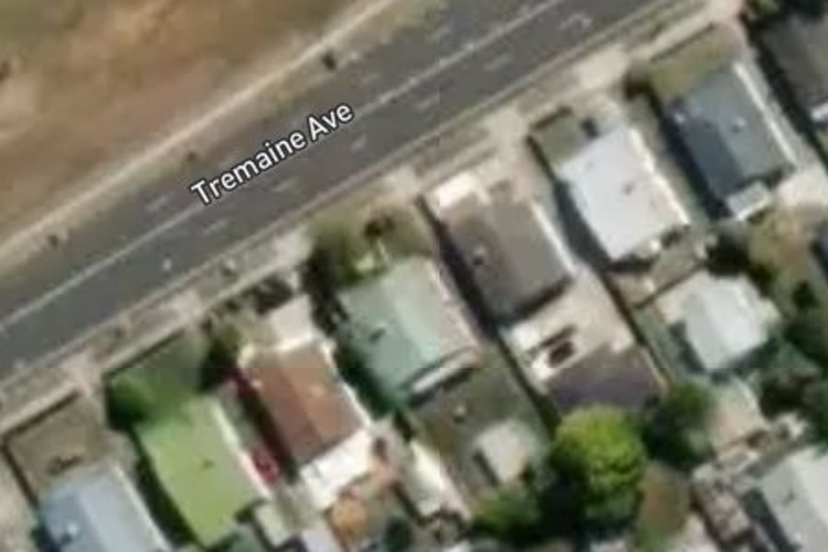 512a Tremaine Avenue_0