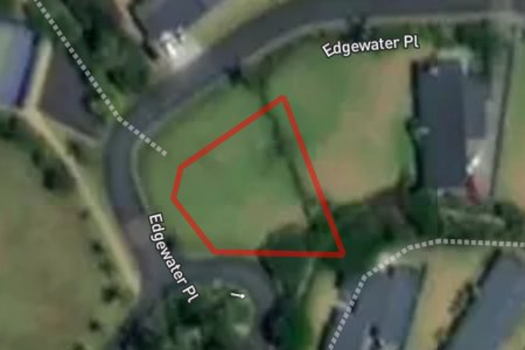 2 Edgewater Place (Pvt)_0