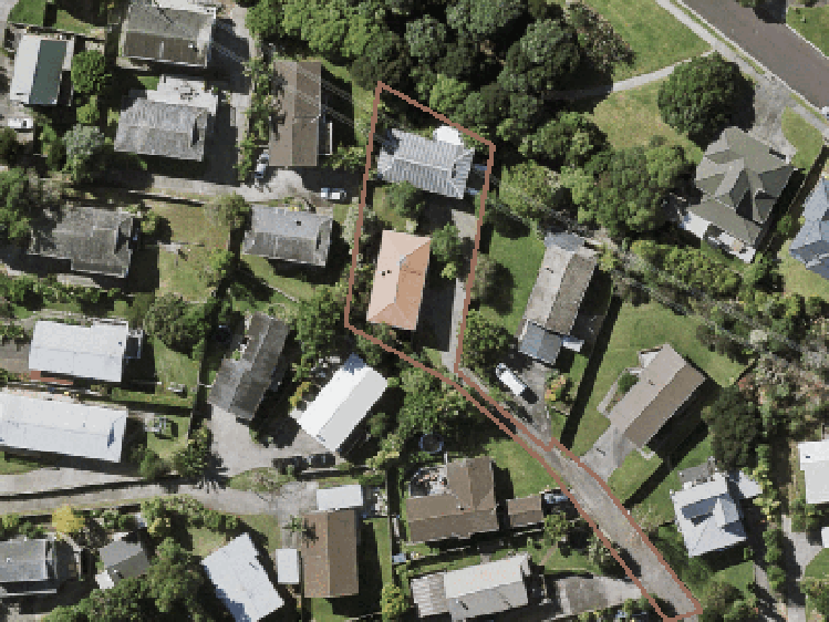 2/18 Atlantis Place_0