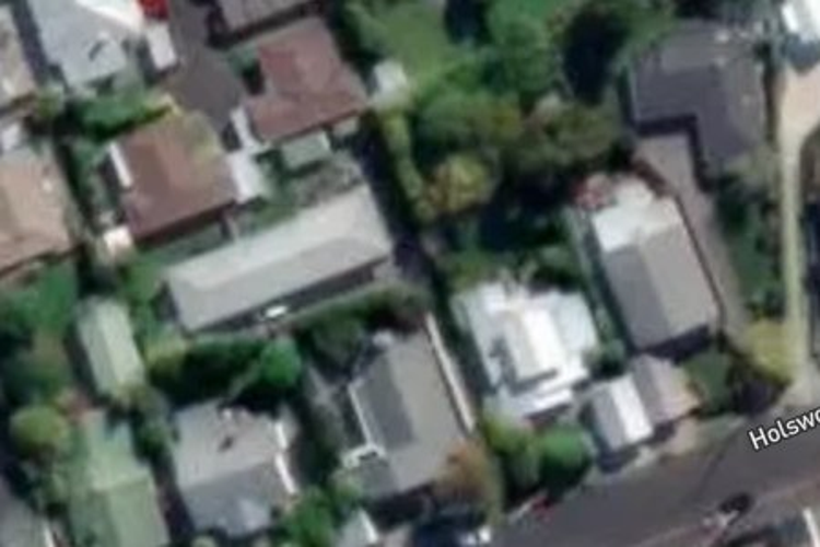 2/15 Holsworthy Road_0