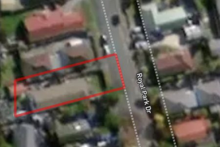 2/97 Royal Park Drive_0