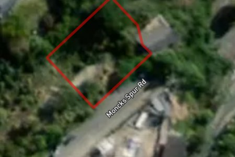 4 Moncks Spur Road_0