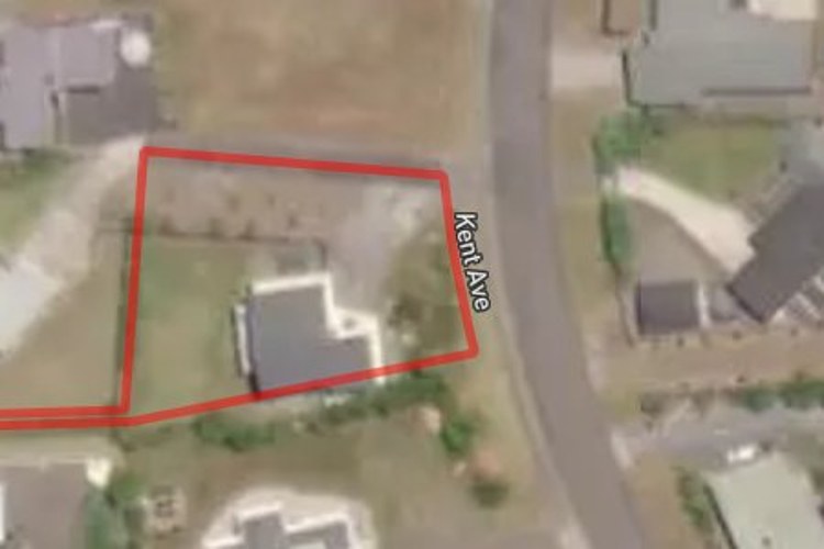 51 Kent Avenue_0
