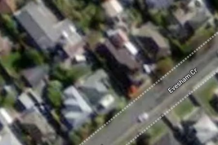 2/37 Evesham Crescent_0