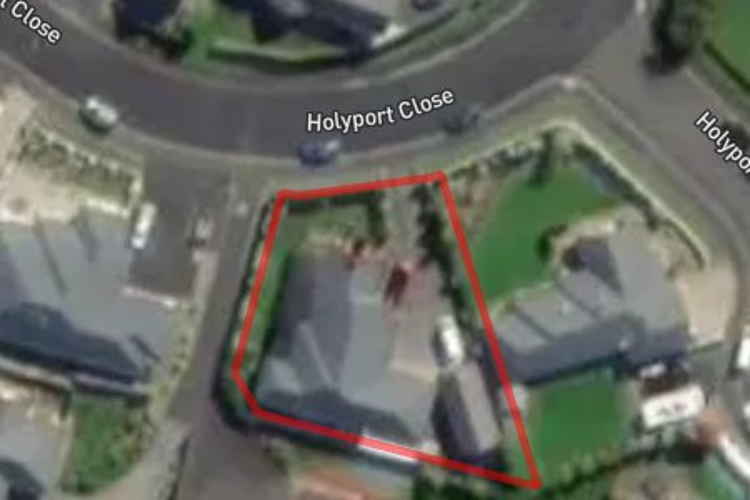 16 Holyport Close_0