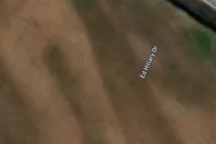 155 Ed Hillary Drive_0