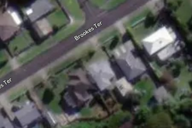 27 Brookes Terrace_0