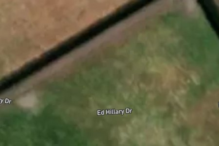 127 Ed Hillary Drive_0