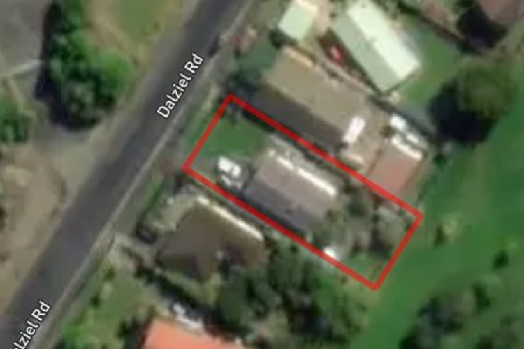 213 Dalziel Road_0