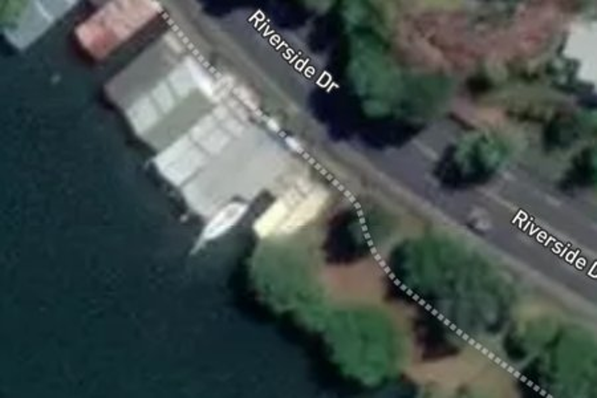 Boatshed #24 Riverside Drive (Marked 6156) Riverside_0