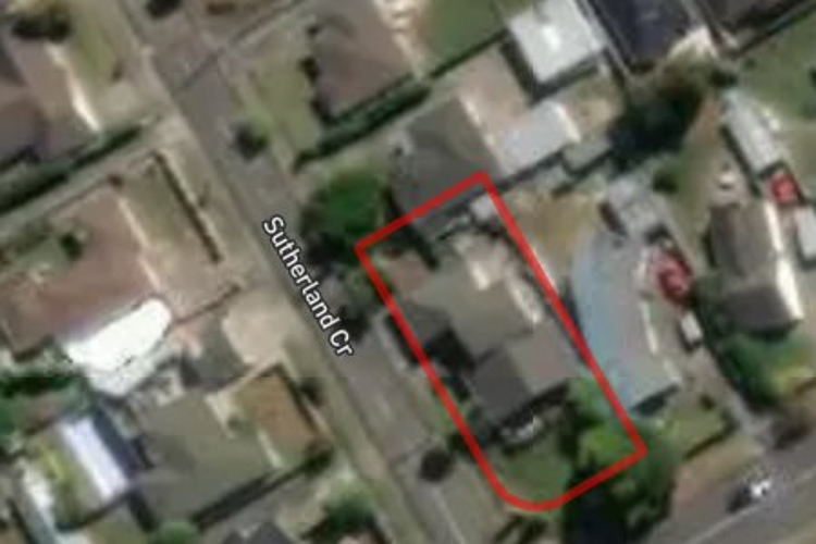 2 Sutherland Crescent_0