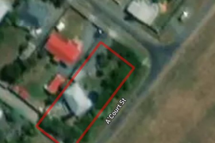 86 Hedges Street_0