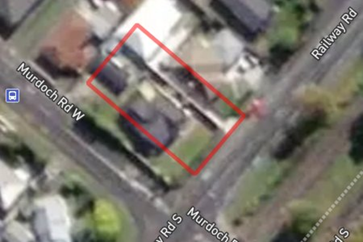 923 Railway Road South_0