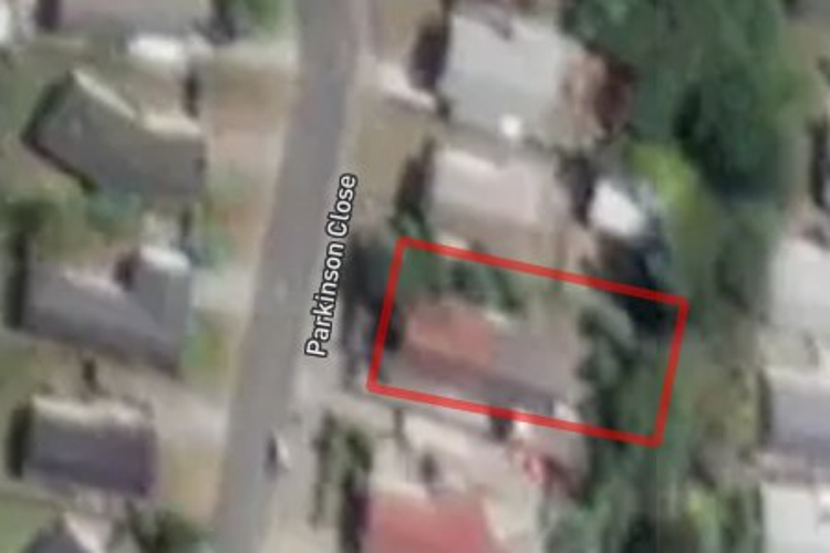 1/7 Parkinson Close_0