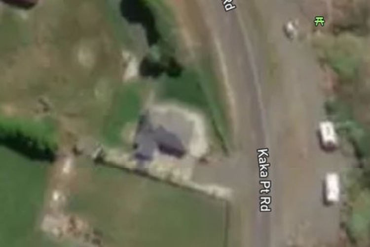 1298 (Lot 5) Kaka Point Road_0