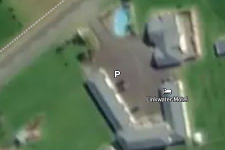 15/0 Queen Charlotte Drive_0