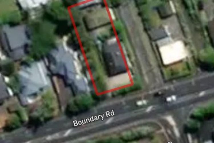 21 Boundary Road_0