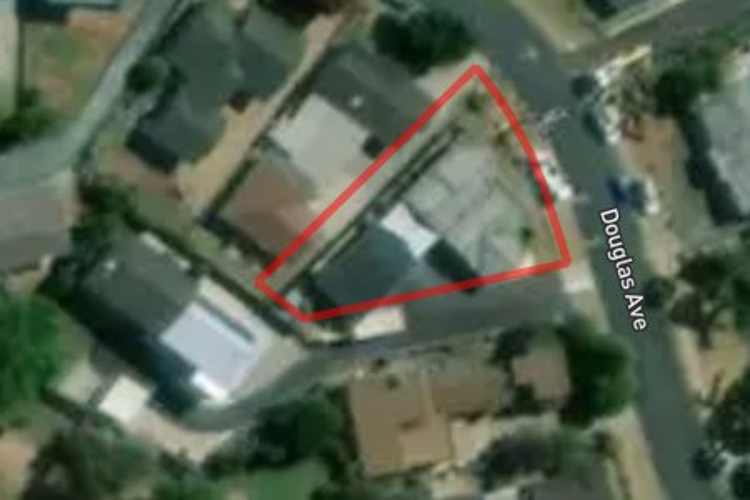105a Douglas Avenue_0
