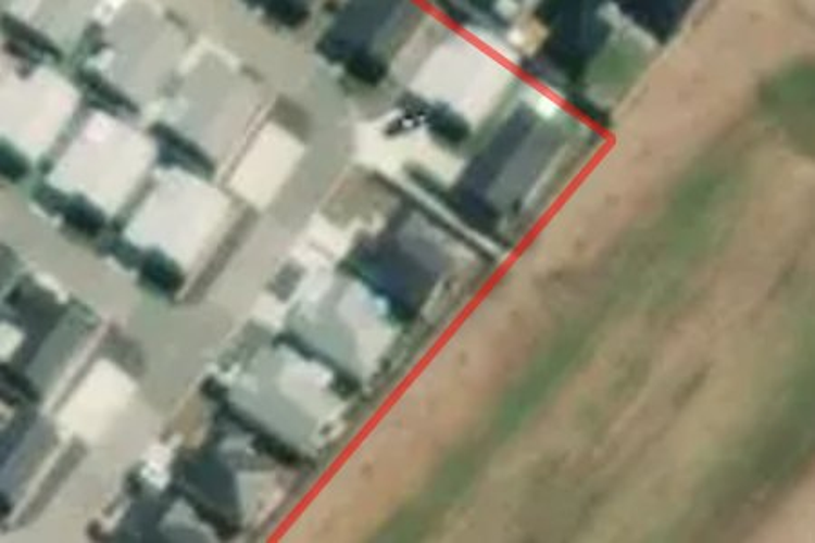 702/11 Kamahi Crescent_0