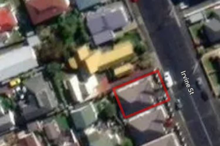 2d Irvine Street_0