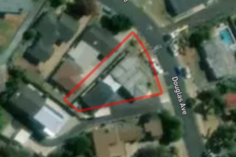 105b Douglas Avenue_0