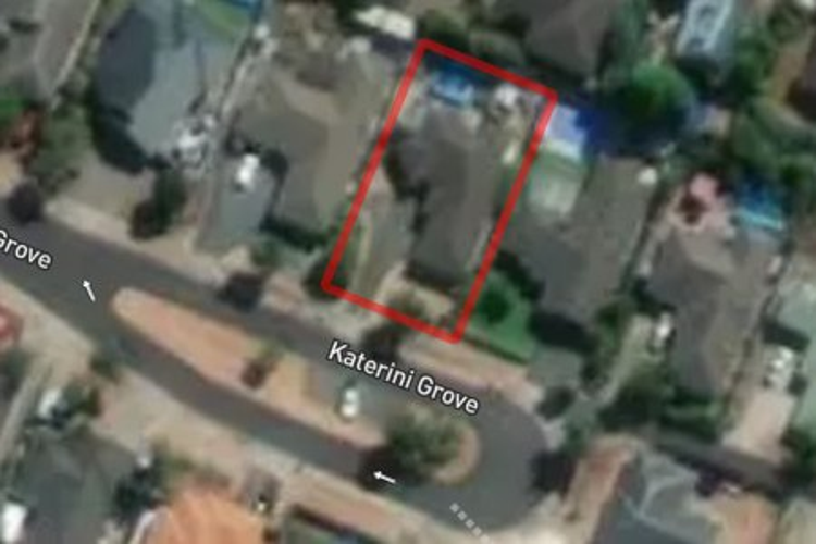 79 Katerini Grove_0