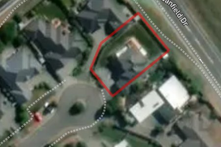 41 Longspur Avenue_0
