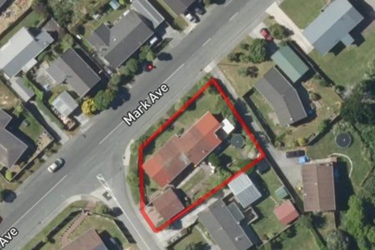 166 Mark Avenue_0